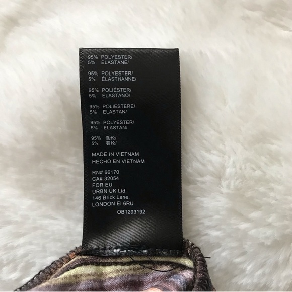 Urban Outfitters Crushed Velvet Flare Pants - Picture 11 of 12